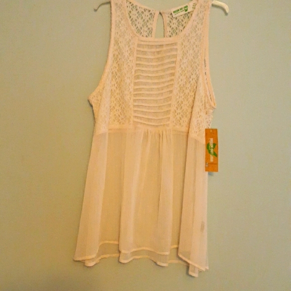 Selena Gomez Tops Cream Lace Sleeveless Top Poshmark